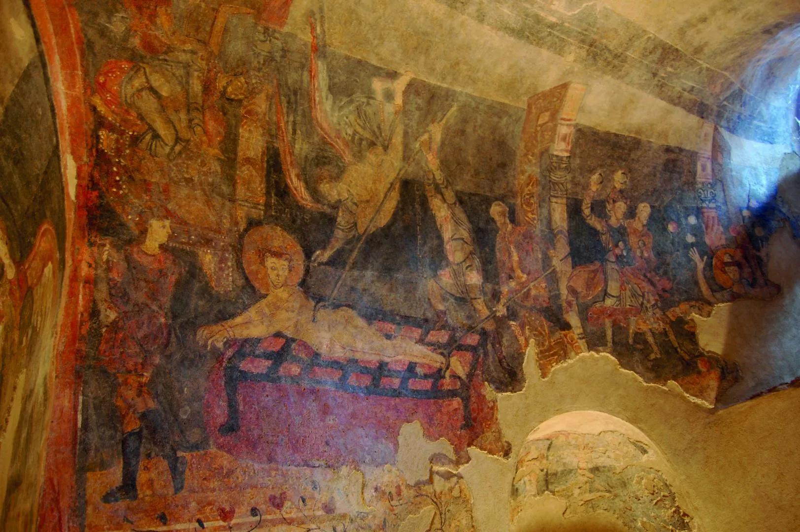 Affresco del IX secolo con il martirio di San Lorenzo nella Cripta di Epifanio